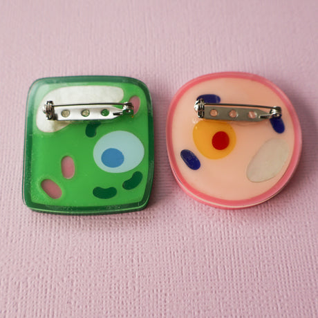 Plant and Animal Cell Brooch Set