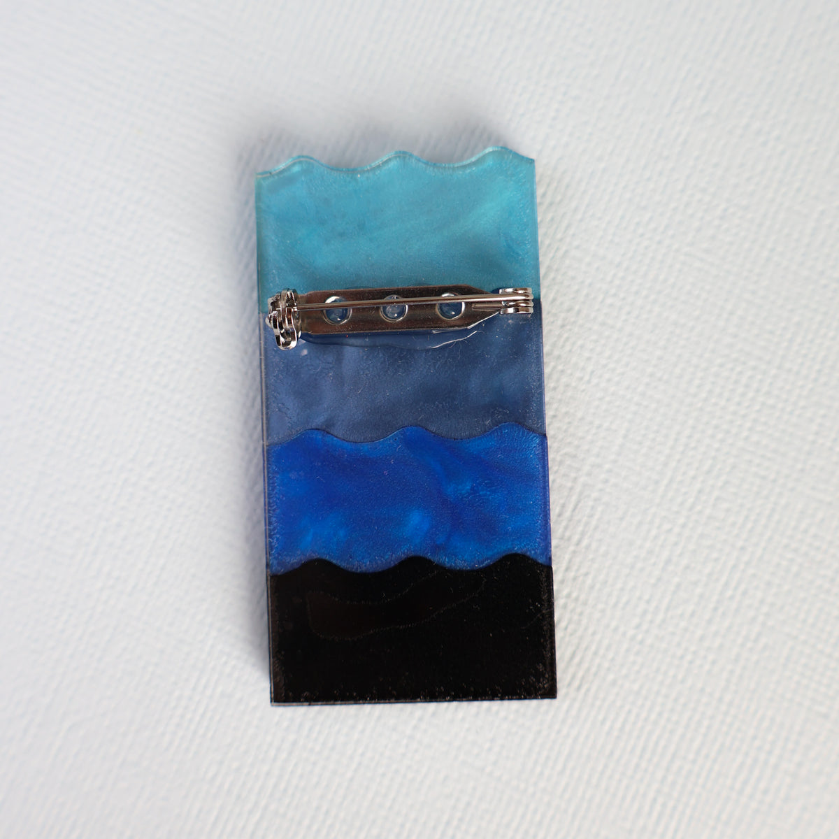 Ocean zones brooch back view