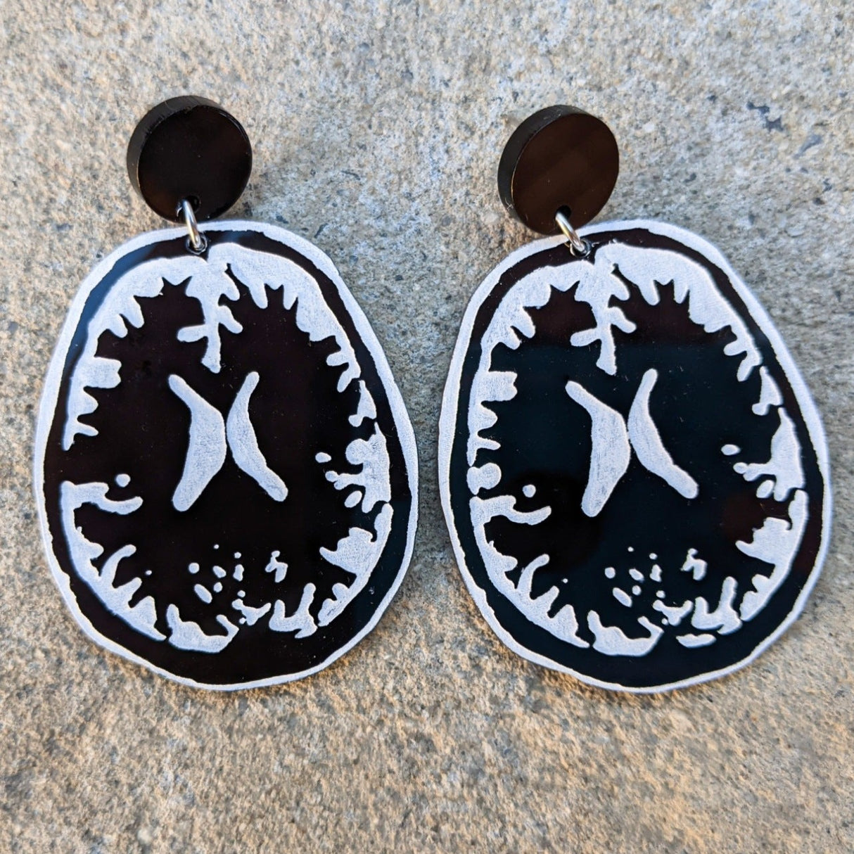 Laser Cut Acrylic Brain MRI Earrings in Black and White. 